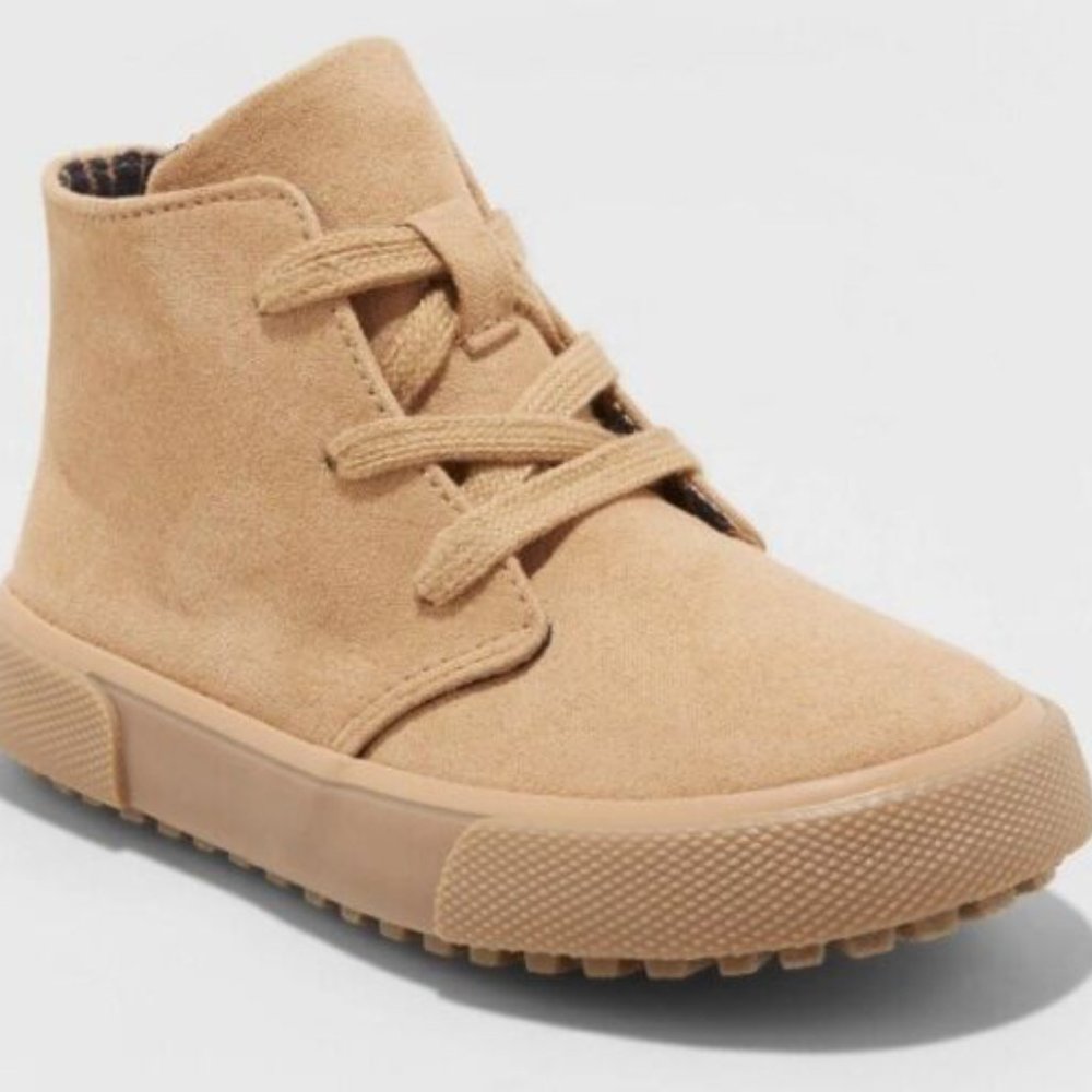 Toddler Boys' Sutton Chukka Boots - Cat & Jack size 6 Suede Tan Fall Winter Shoe